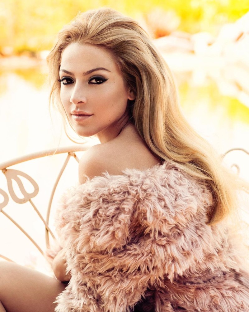 hadise 2022 yilbasi icin annesine servet degerinde ev aldi